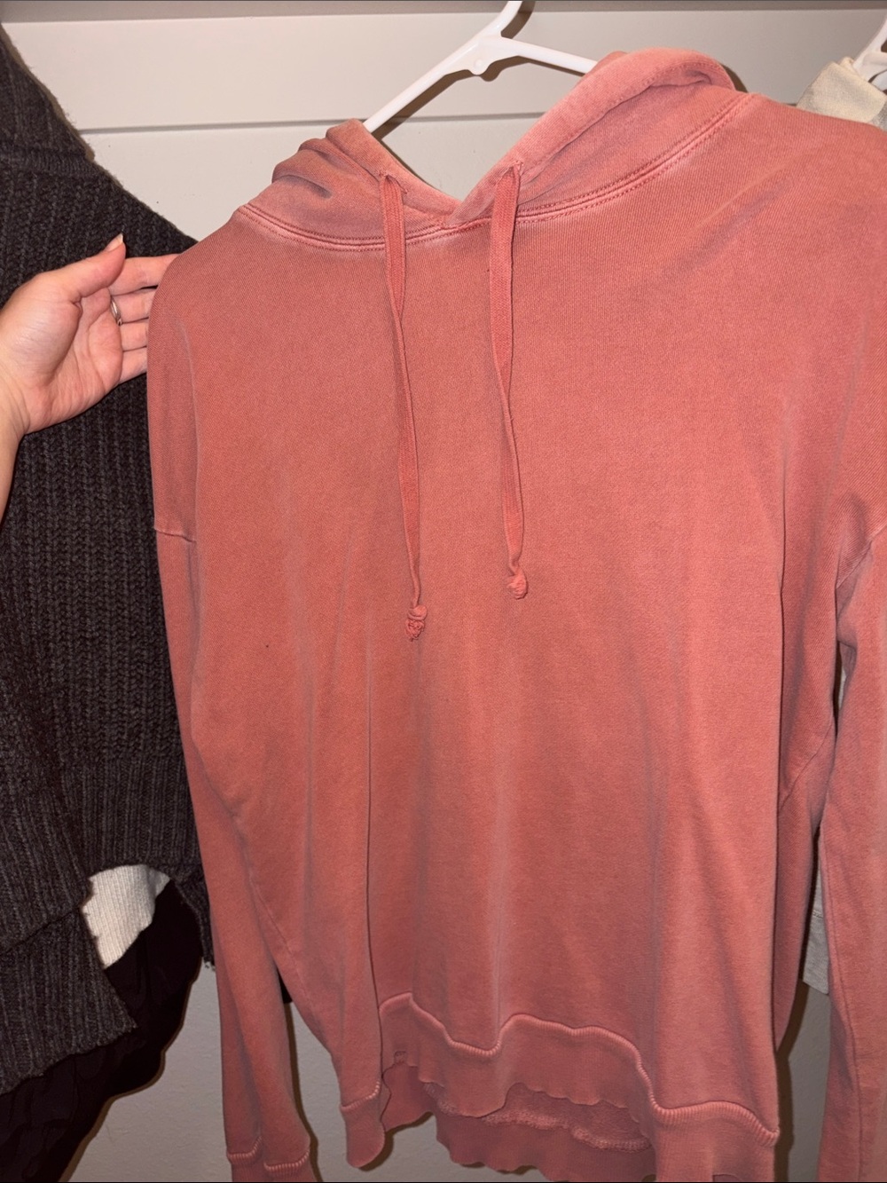 Sky and Sparrow Coral Dust Scoop Neck Hoodie